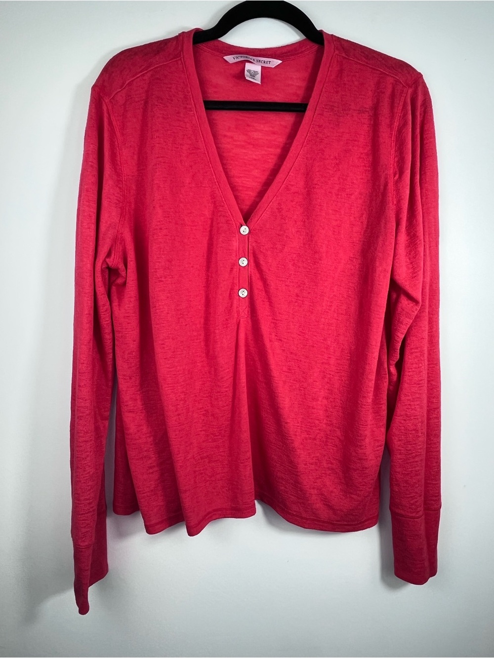 Victoria’s Secret Lightweight Knit Henley Top Red Long Sleeve Size Large